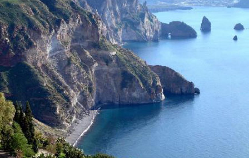Tour von 4 Äolische Inseln: Vulcano, Lipari, Panarea und Stromboli