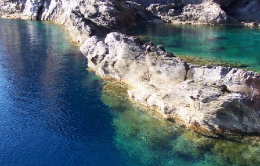 Tour of 4 Aeolian Islands: Vulcano, Lipari, Panarea and Stromboli